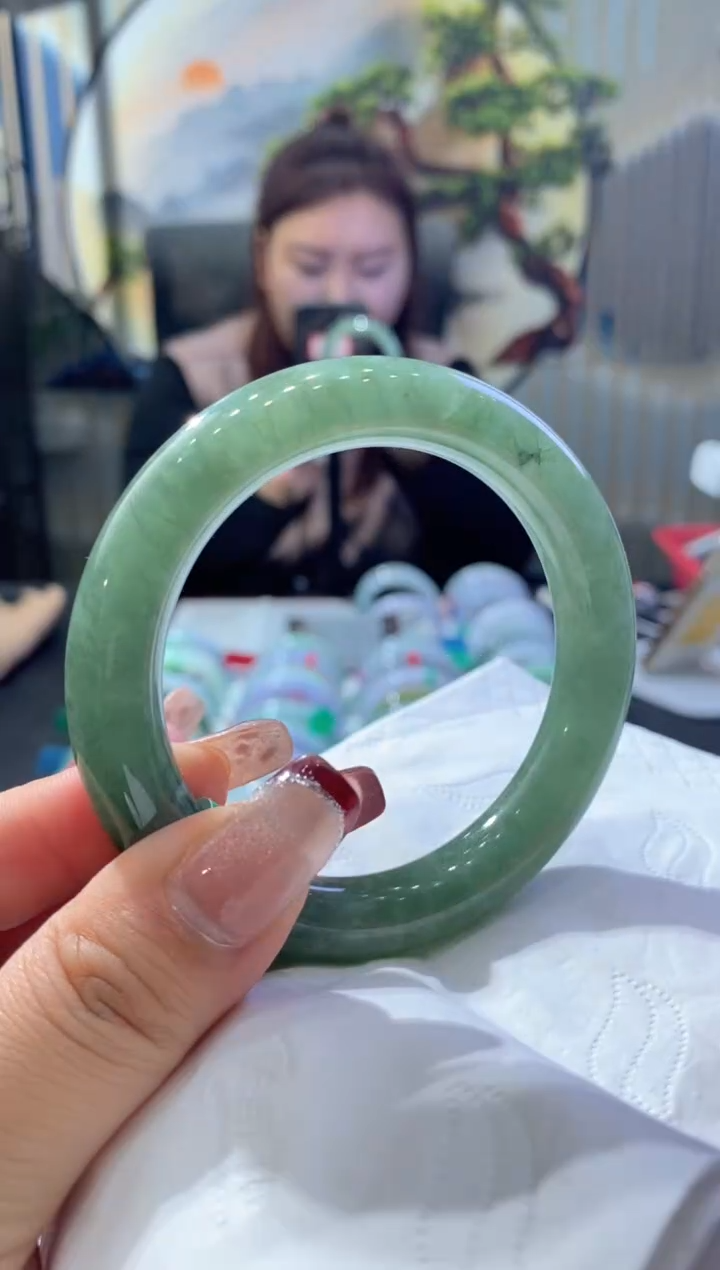 【闪购商品】翡翠手镯未镶嵌00000506