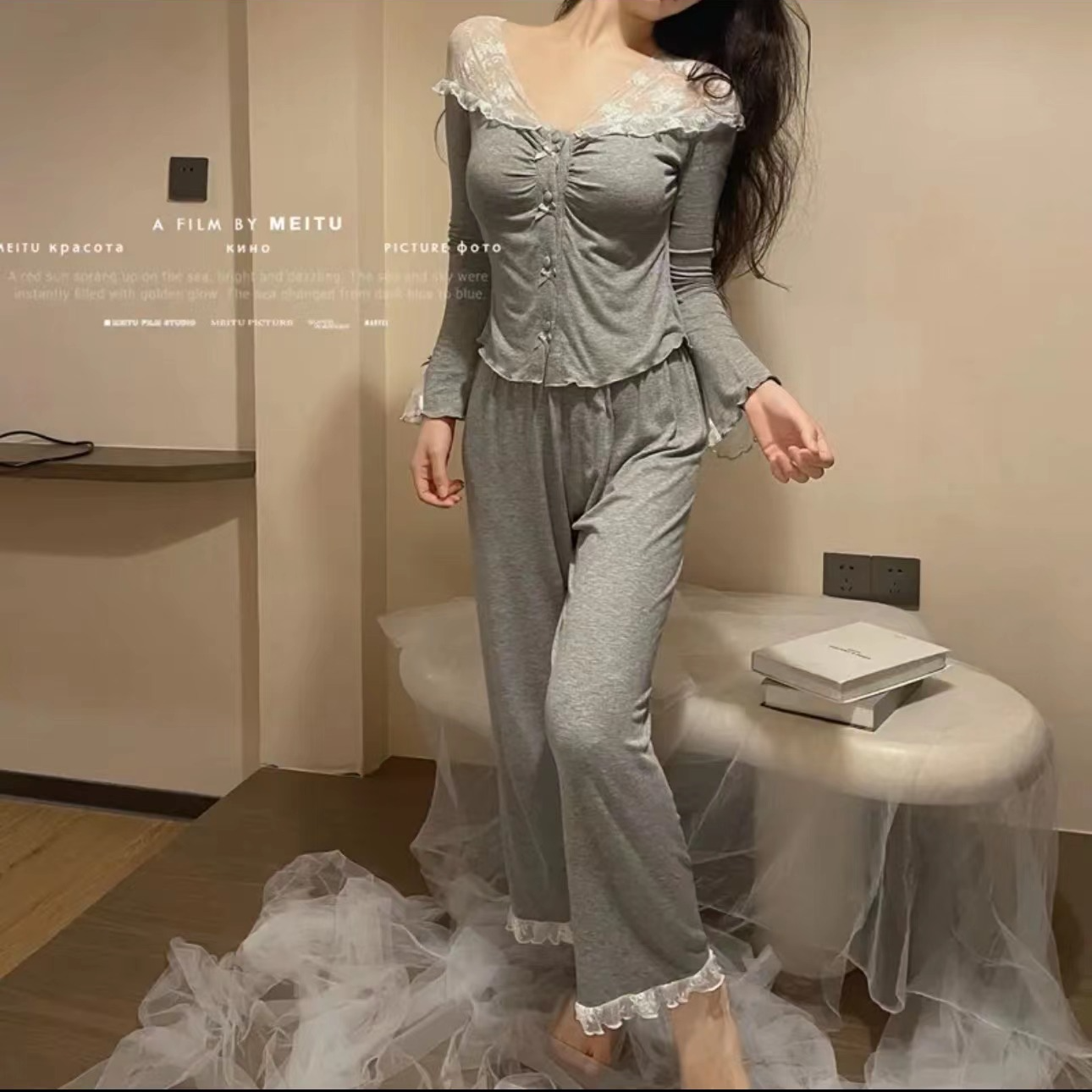 睡衣女春季蕾丝公主长袖2025新款莫代尔法式甜美带胸垫家居服套装