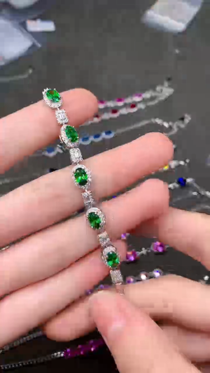 【闪购商品】透辉石手链银S925镶嵌.......