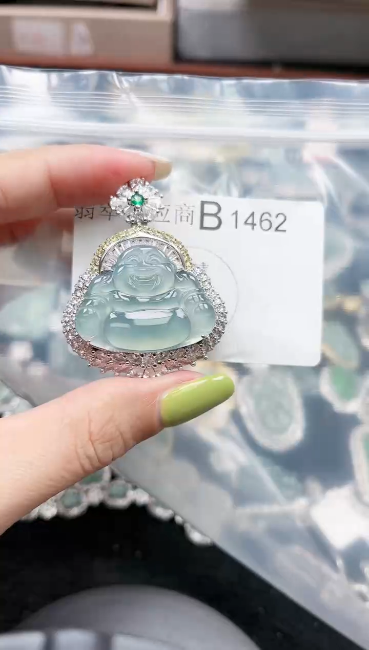 【闪购商品】翡翠颈饰未镶嵌1462赠皮绳