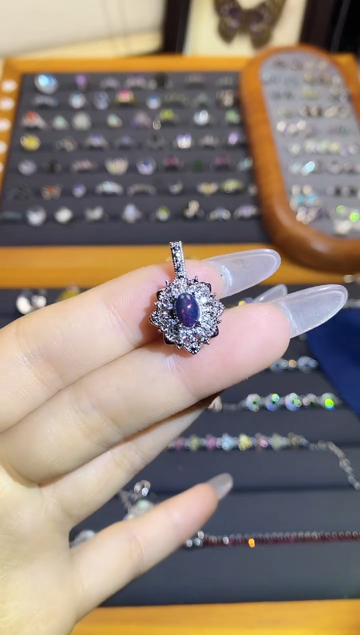 【闪购商品】水晶手链银S925镶嵌A91