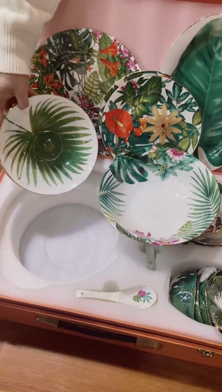 【闪购商品】杯鸿辉家品牌瓷器，京东包邮！