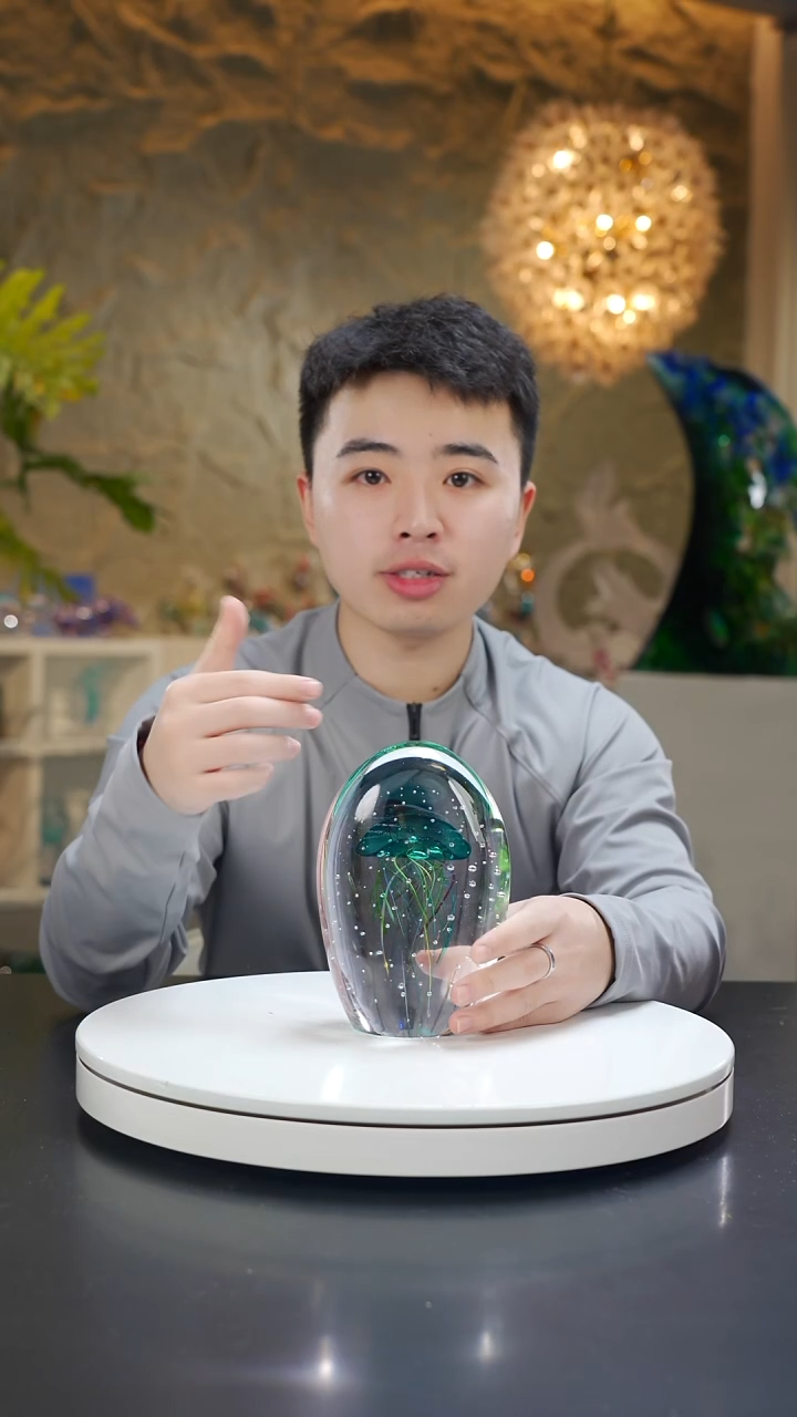 手工艺品琉璃宝石蓝气泡工艺设计款水母摆件