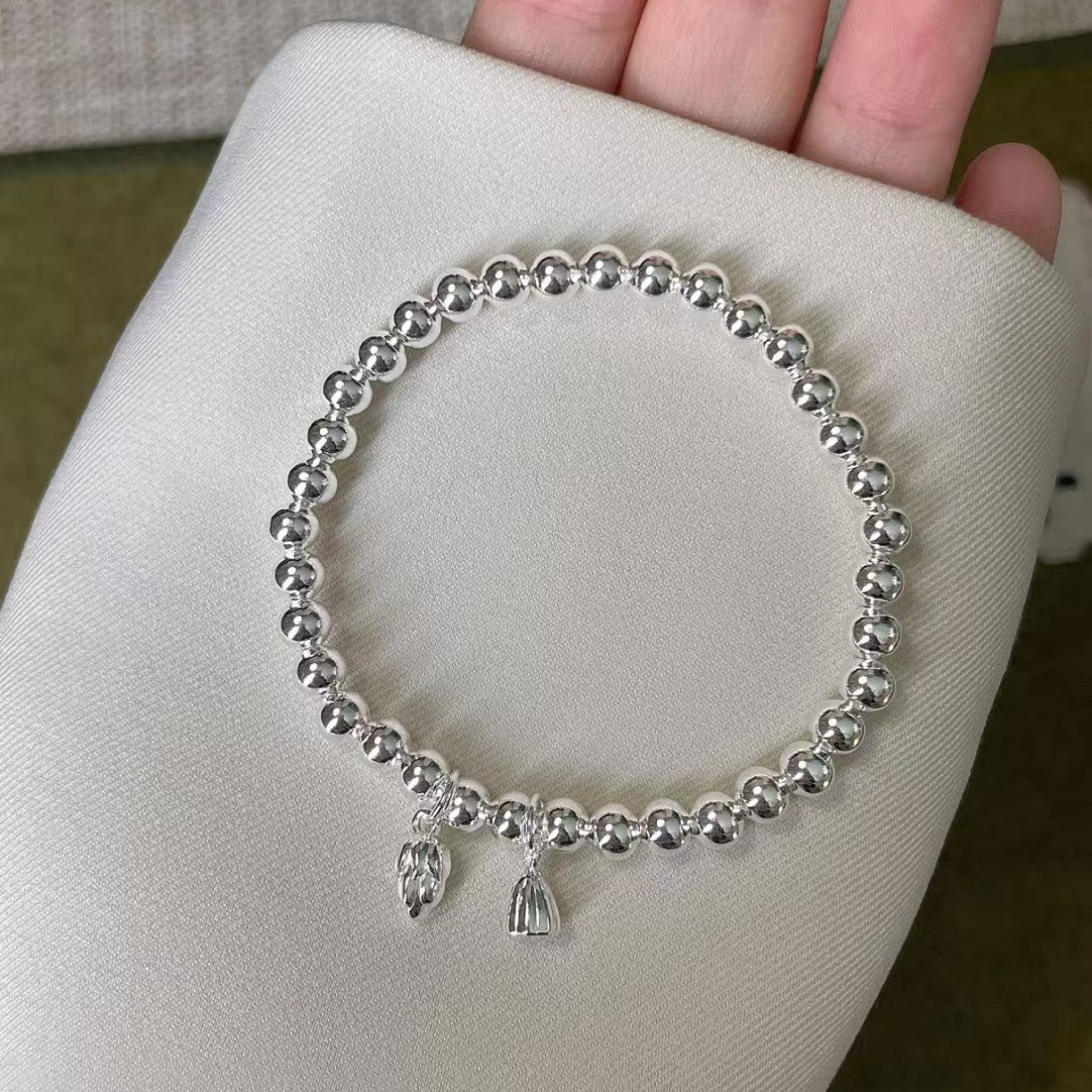 珠珠两世欢亮面时尚百搭弹力手链