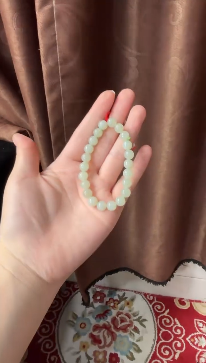 【闪购商品】和田玉手串未镶嵌且末微色差近矿卡8