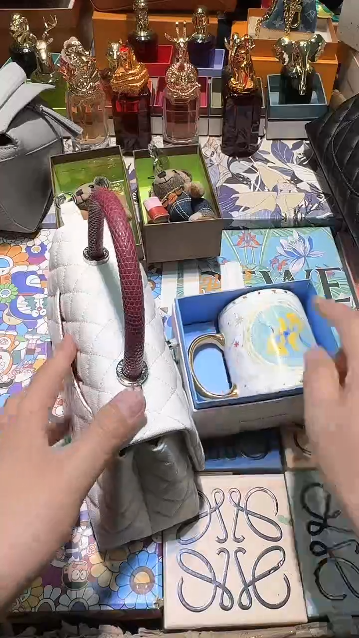 【闪购商品】瓷片11111111111111