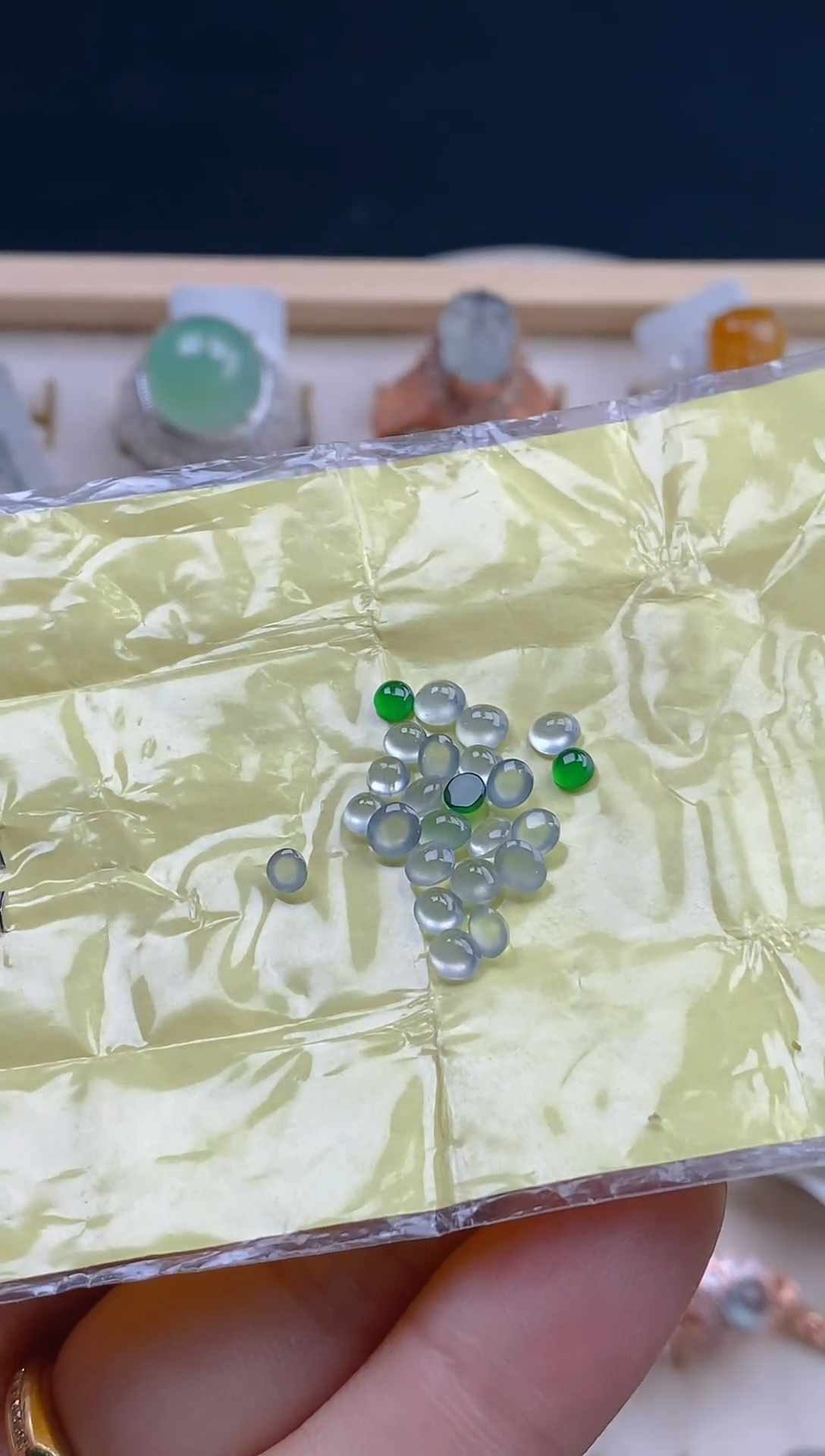 翡翠散珠天然翡翠裸石蛋面47