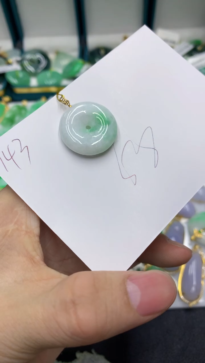 【闪购商品】翡翠颈饰18K金镶嵌号链接11111