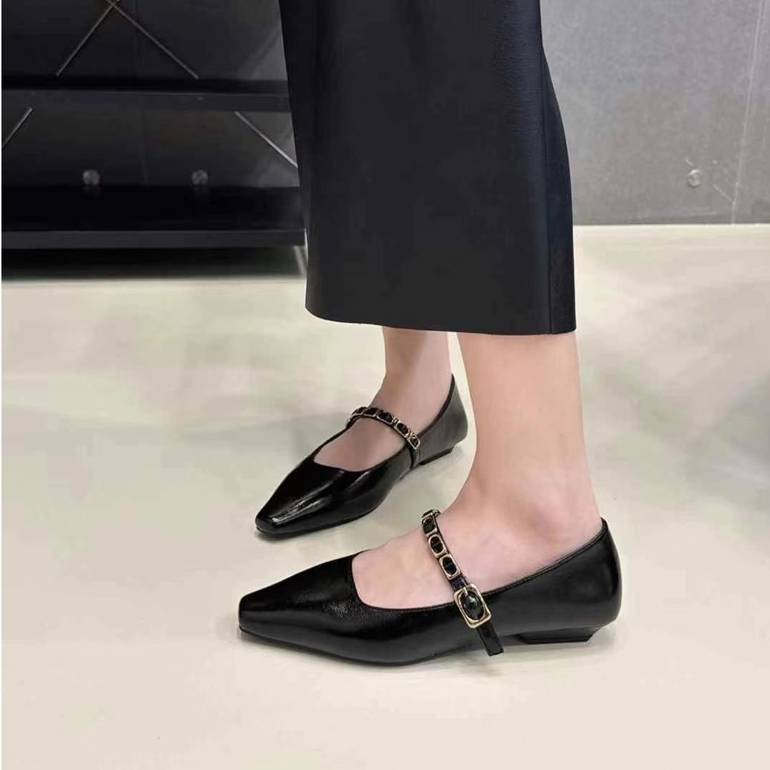 法式链条金属9012-1尖头单鞋女2025新款时尚气质平底复古玛丽珍鞋
