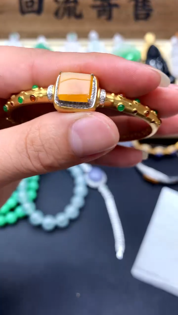 【闪购商品】翡翠手镯18K金镶嵌367-中国好珍宝