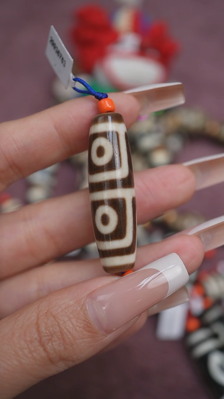 【闪购商品】玛瑙/玉髓颈饰未镶嵌蚀花玛瑙珠定制编绳