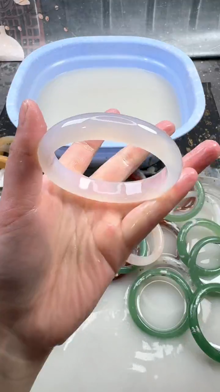 【闪购商品】玛瑙/玉髓手镯未镶嵌97 6162