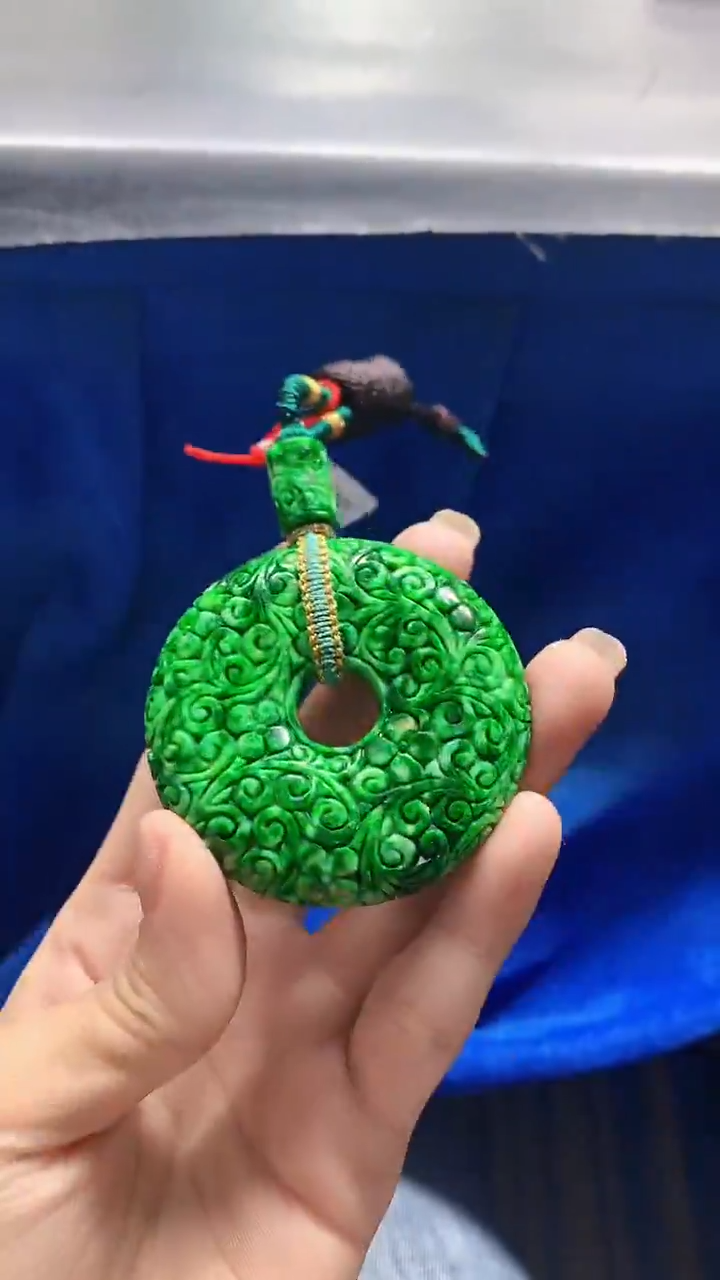 未镶嵌定制翡翠话****?天然缅甸a货翡翠