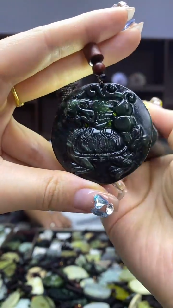 未镶嵌岫玉挂件多样性发货发其一