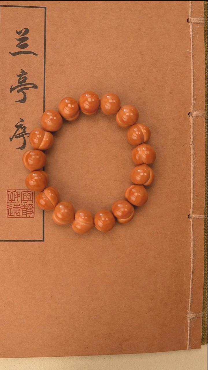 手串猴头核桃兴**你A2980