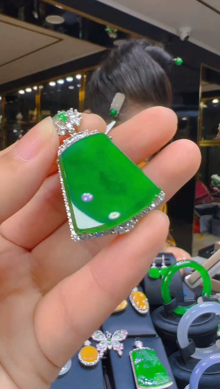 翡翠银S925镶嵌吊坠(赠链)088（多样性发其一）