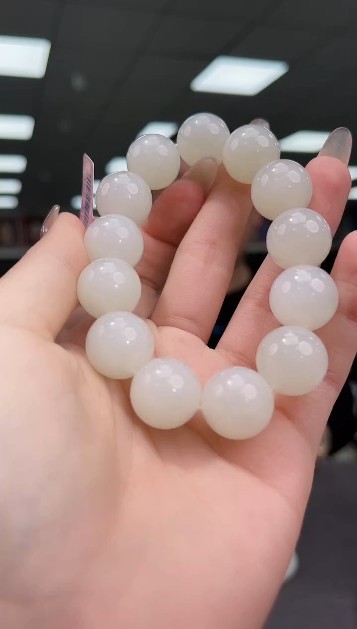 颈饰未镶嵌和田玉b42