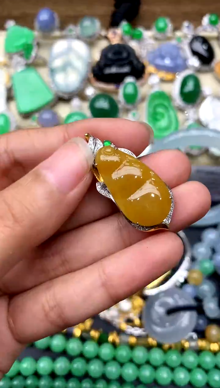 【闪购商品】翡翠颈饰18K金镶嵌378-中国好珍宝