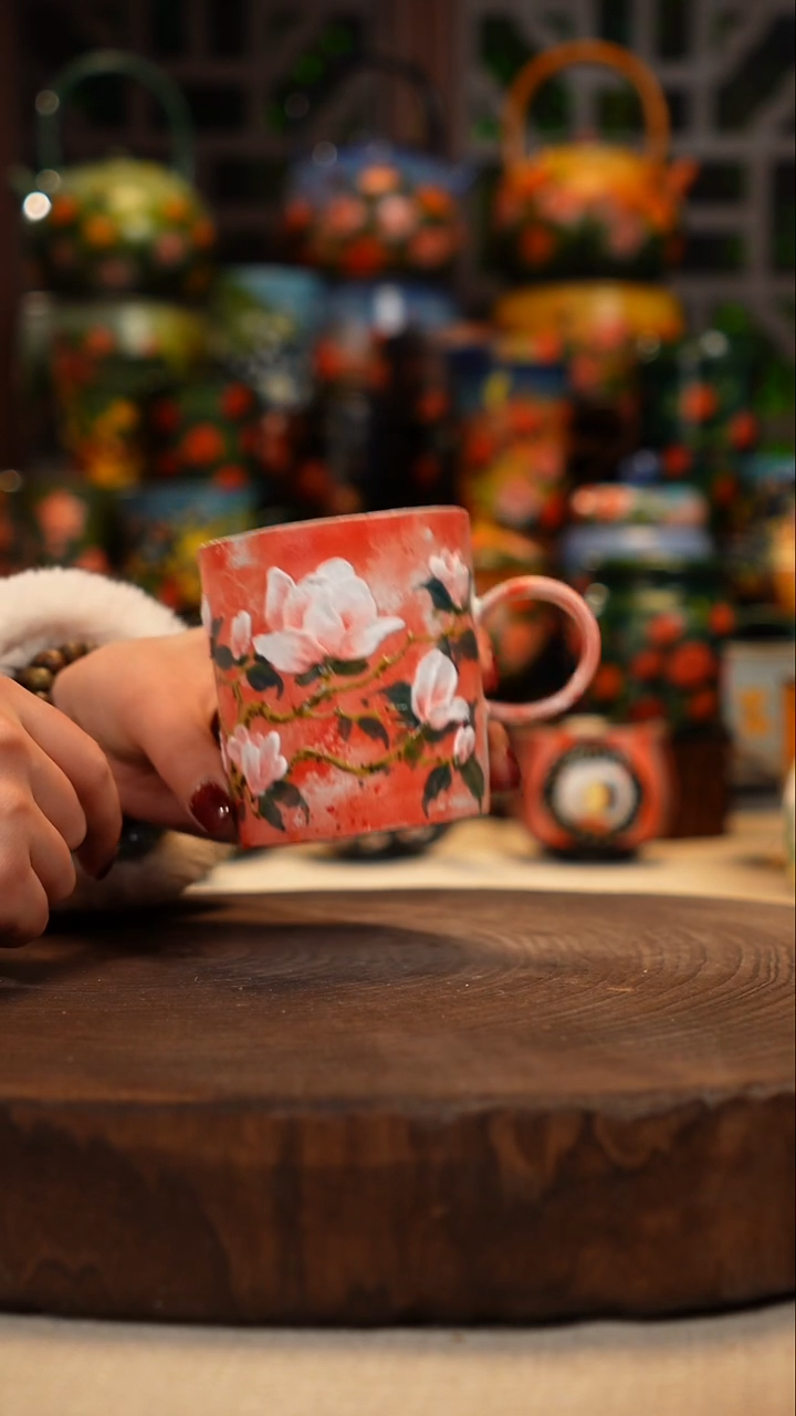 紫砂油画手绘釉下彩