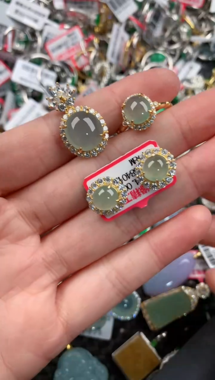 银S925镶嵌戒指翡翠333         8