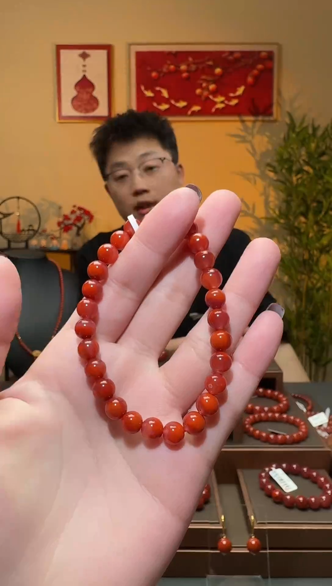 【闪购商品】南红玛瑙手串未镶嵌一条约7mm 多样性发货