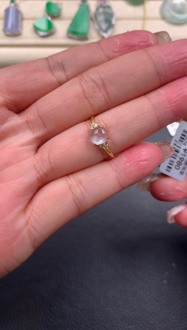 【闪购商品】翡翠戒指18K金镶嵌D822     