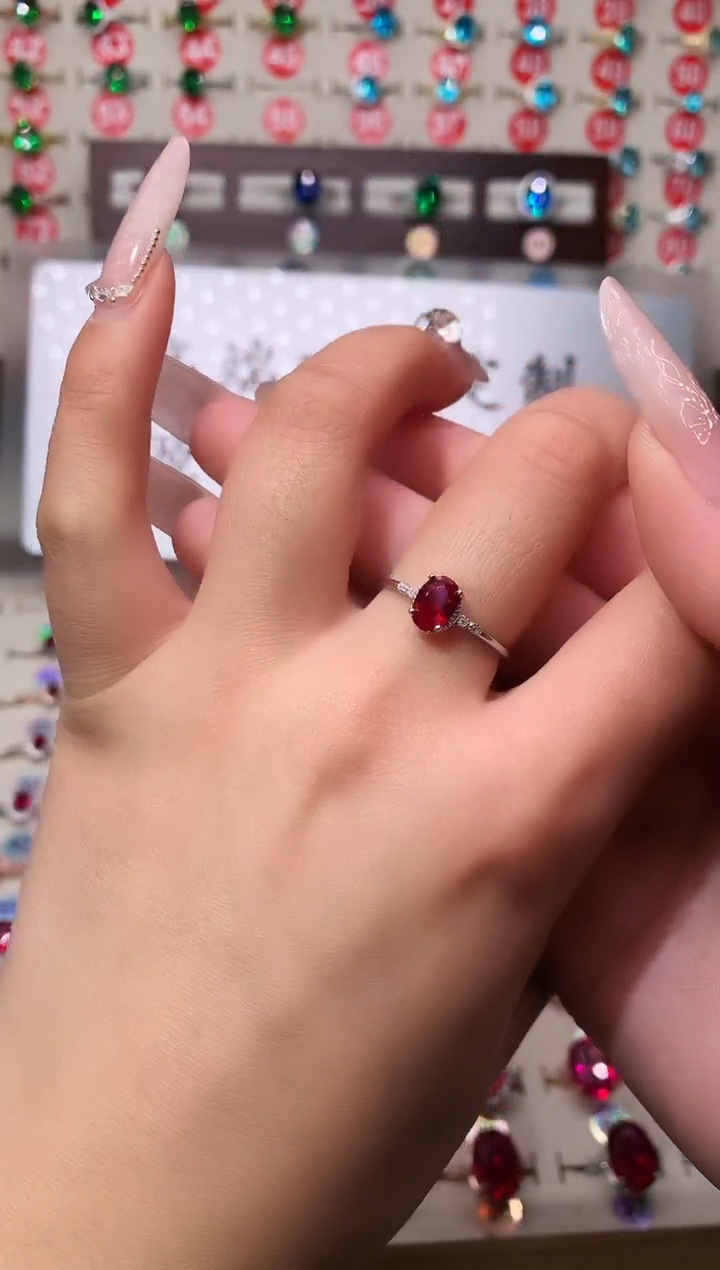 银S925镶嵌戒指红宝石5*7 酒红 银托