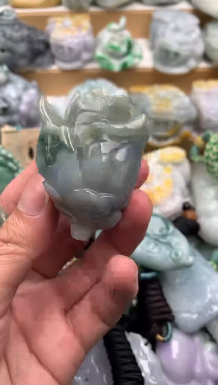 吊坠(不含链)未镶嵌翡翠1