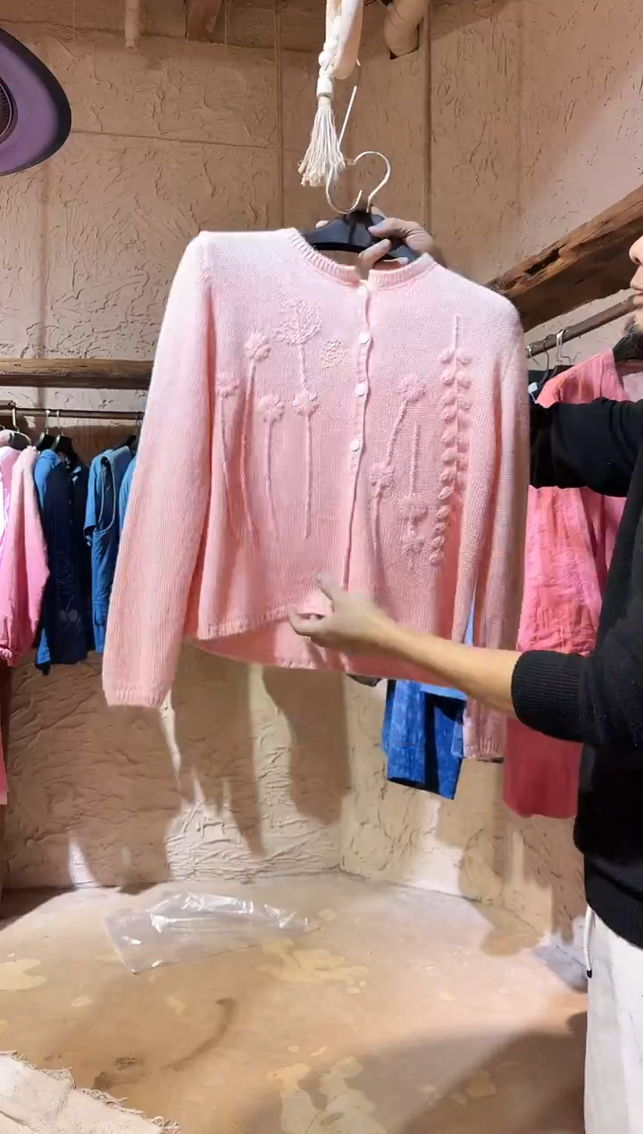 薯莨染蒲公英毛衣