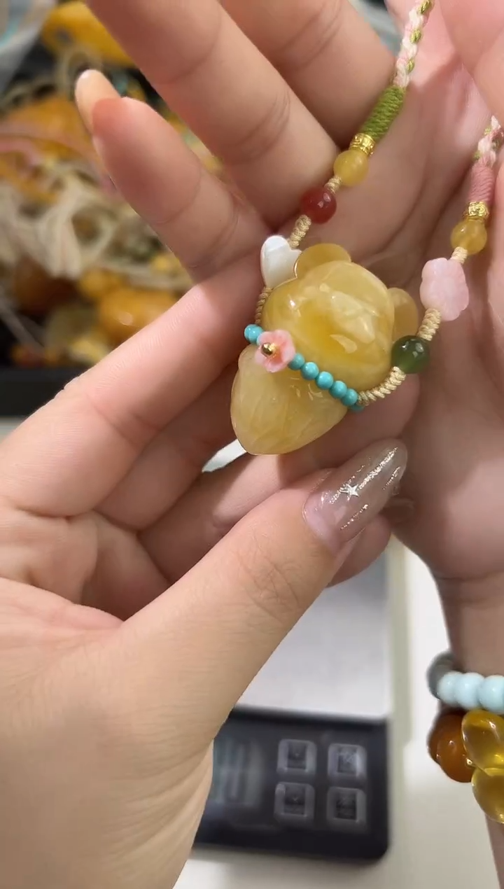 裸石琥珀未镶嵌琥珀蜜蜡吊坠