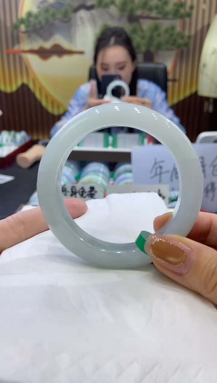 未镶嵌手镯翡翠0004619