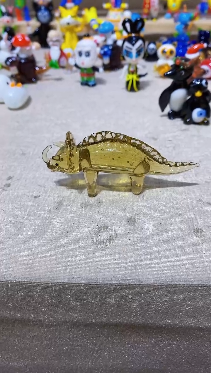 【闪购商品】琉璃手工艺品三角龙