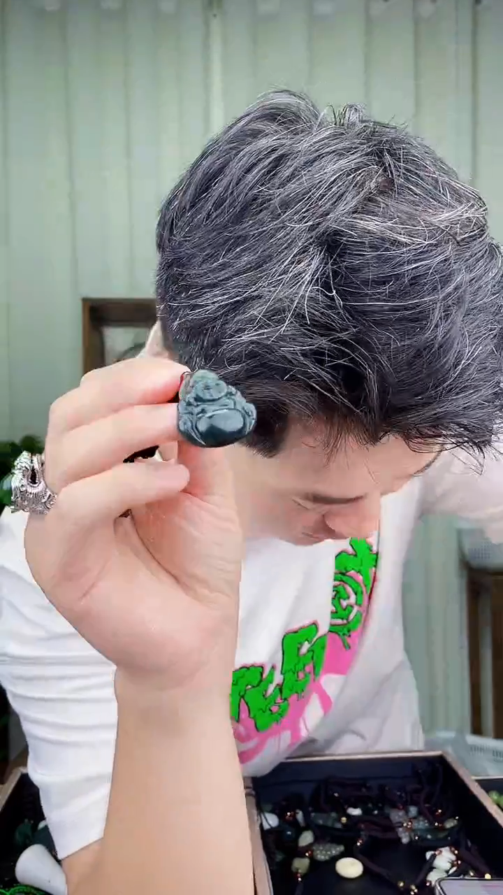 颈饰未镶嵌和田玉拍一发一，多样性发货！