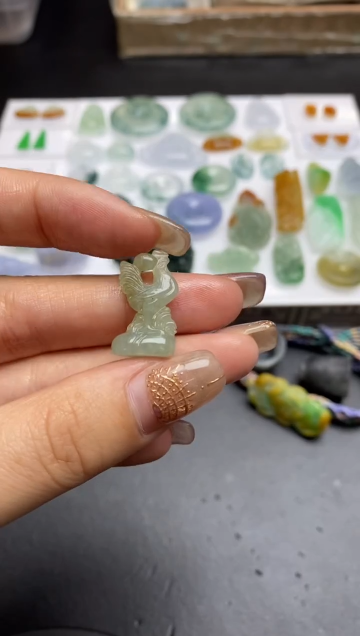 【闪购商品】定制翡翠未镶嵌翡翠毛货~