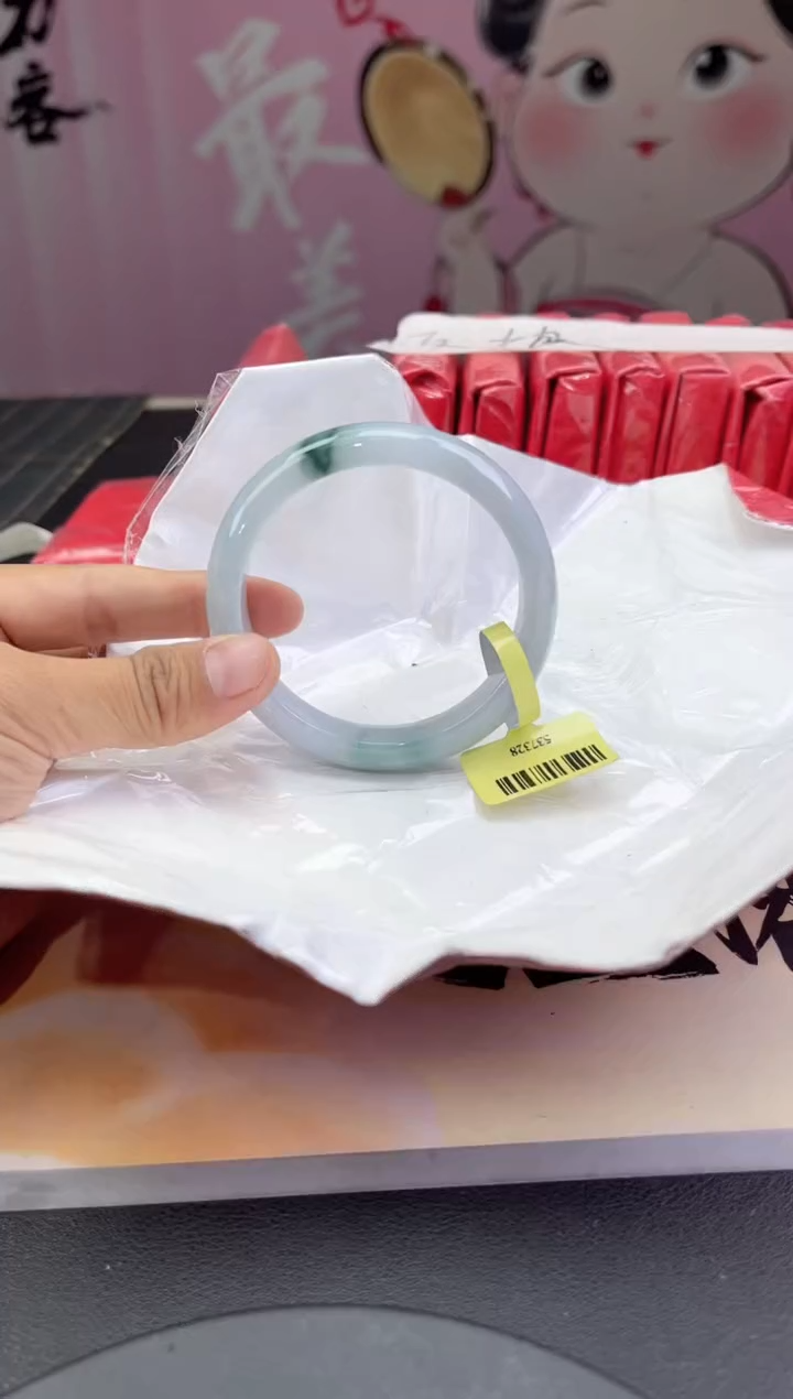 【闪购商品】翡翠手镯未镶嵌3翡翠手镯