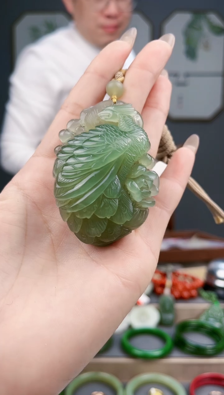 【闪购商品】和田玉颈饰未镶嵌AA多样性发货