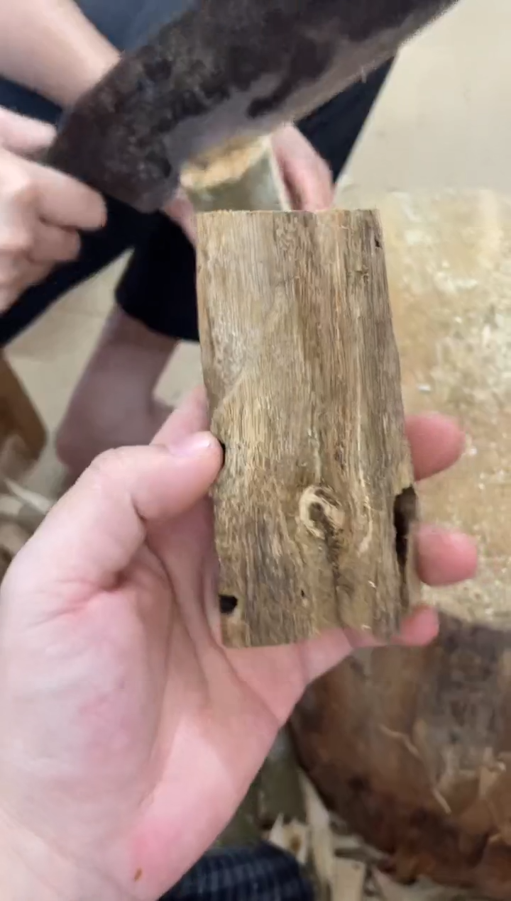 沉香沉香碎屑棋楠沉香 原料文创 （镂空）