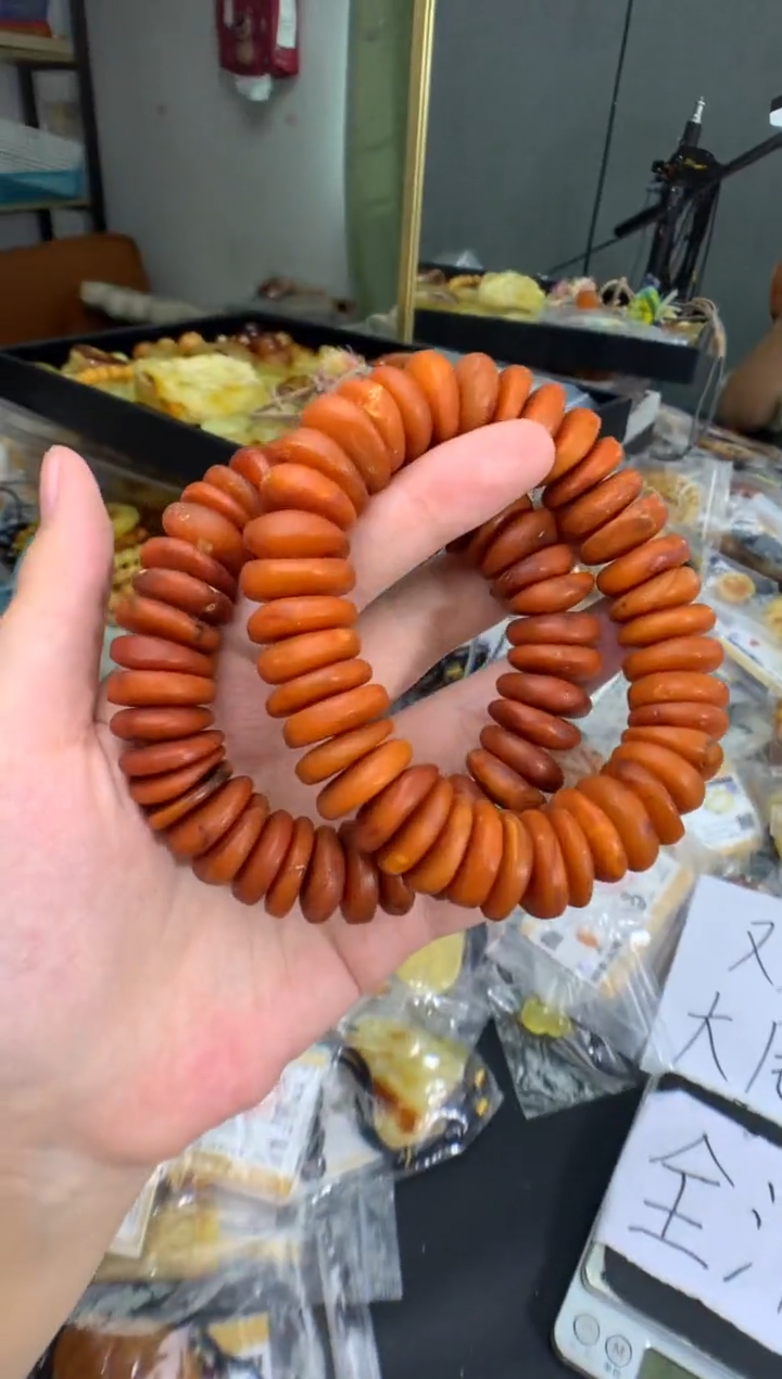 琥珀未镶嵌珠宝奇石多样性发一件