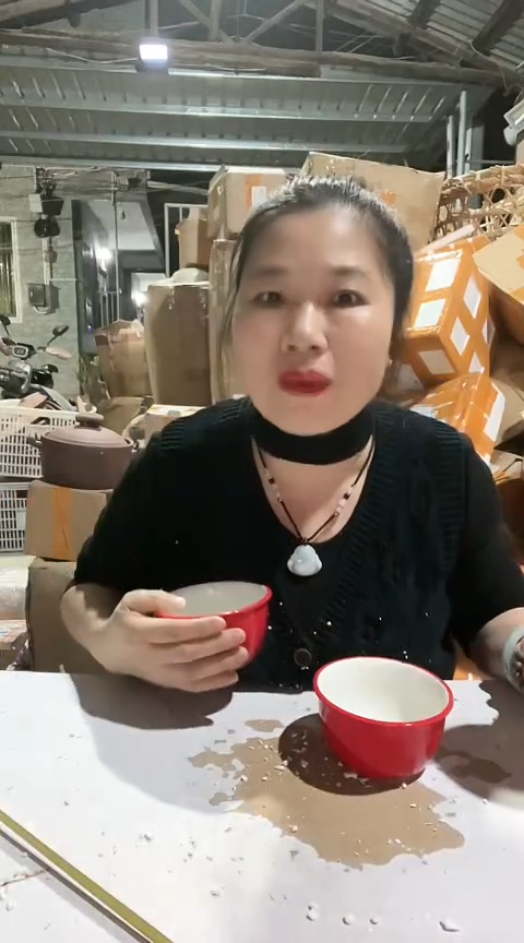 陶瑕疵黑色饭碗八个