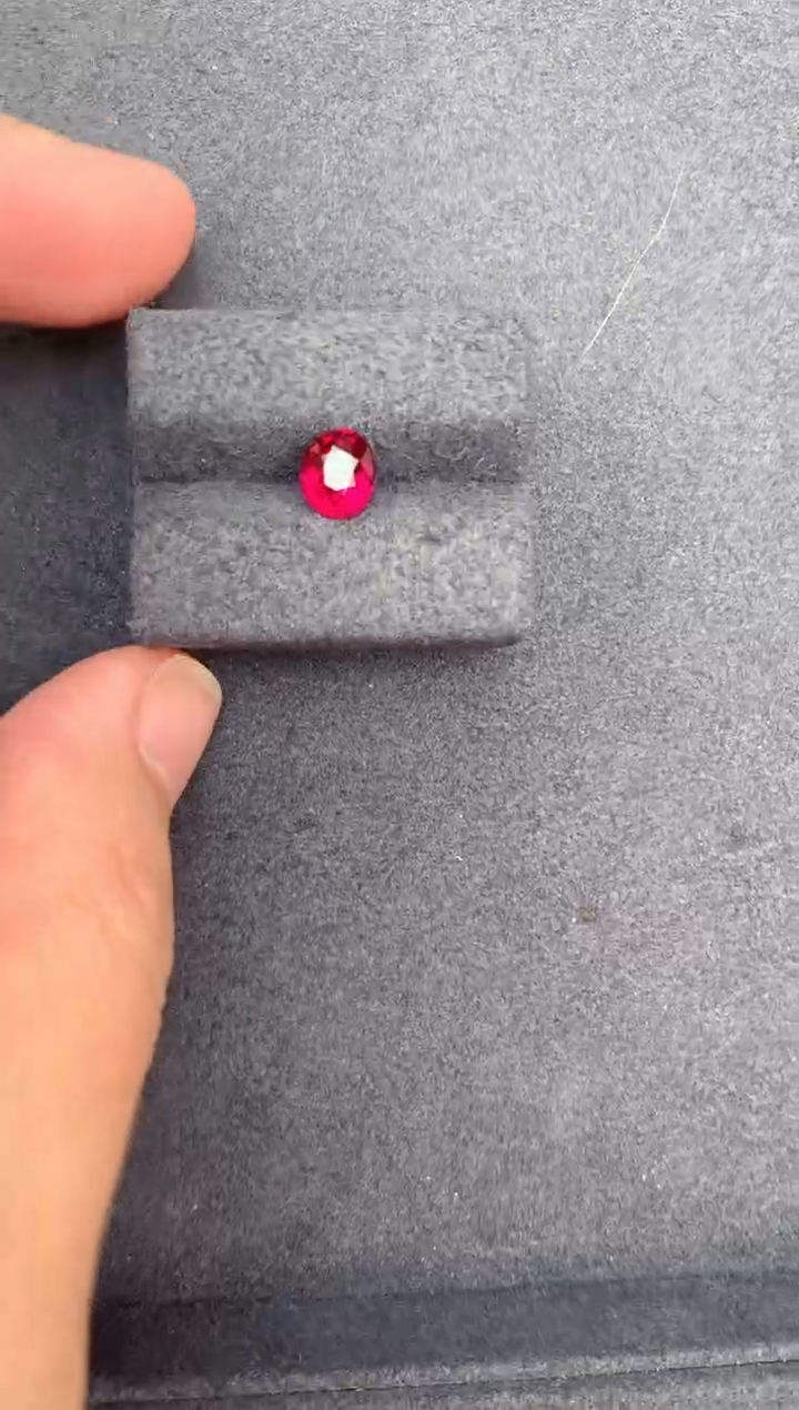 【闪购商品】红宝石裸石未镶嵌1ct鸽血红