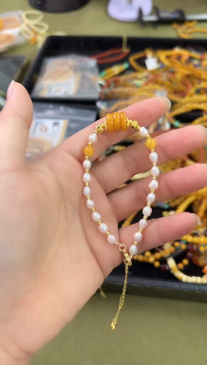 裸石琥珀未镶嵌琥珀蜜蜡吊坠