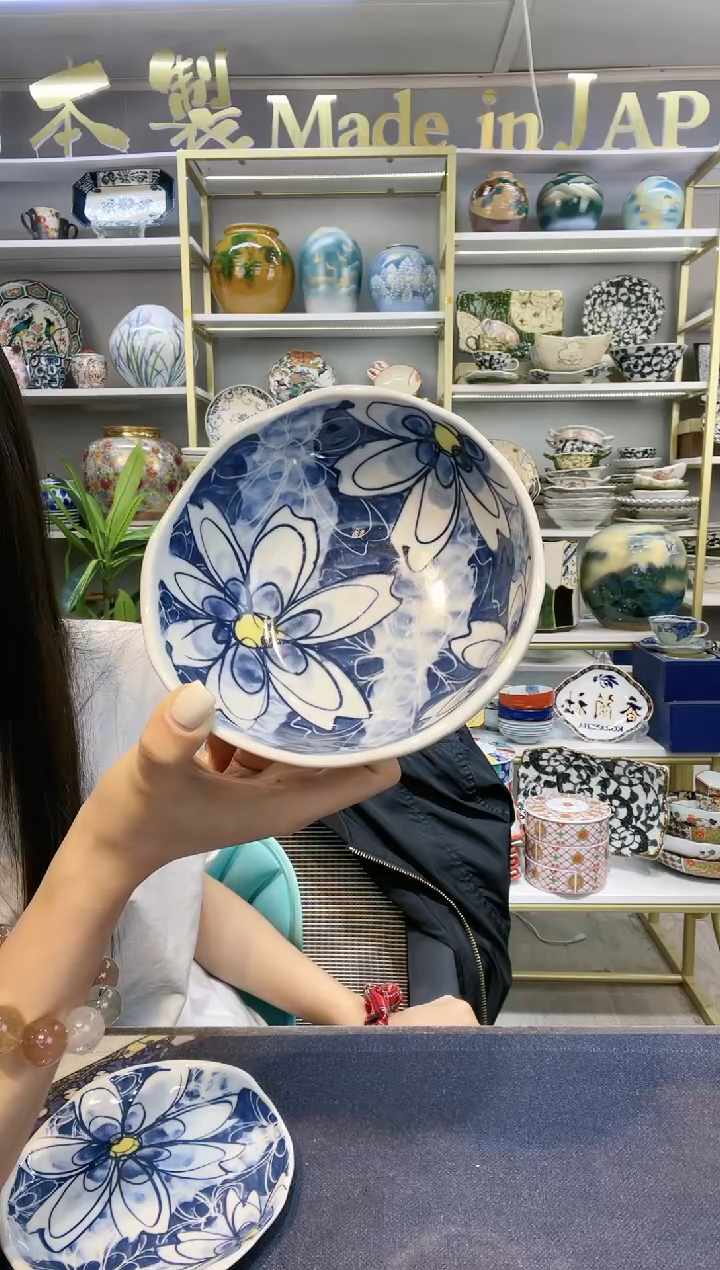 瓷蓝染花小钵13.7cm一支