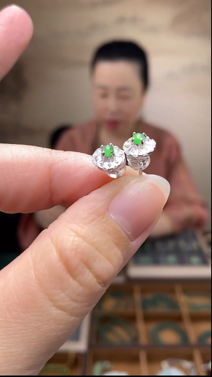 银S925镶嵌翡翠耳饰EZ4331