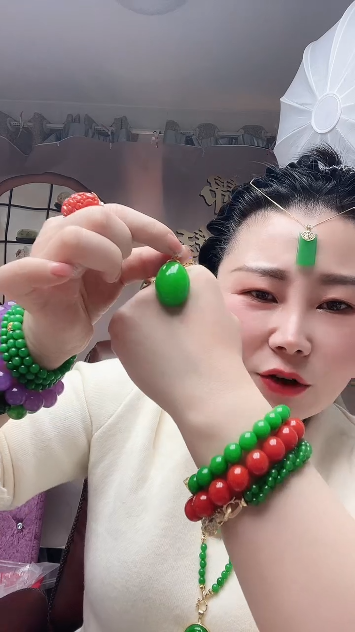 【闪购商品】翡翠颈饰14K金镶嵌D5号