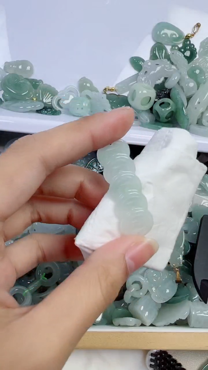 散珠翡翠425号链接，A货翡翠