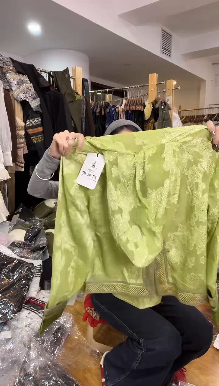 防晒       L码    130-140斤