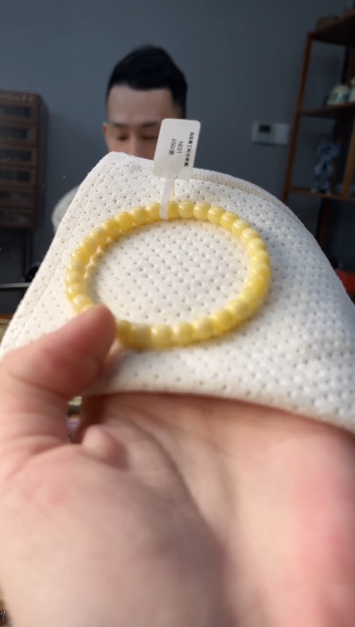 裸石琥珀未镶嵌清*琥珀蜜蜡h031