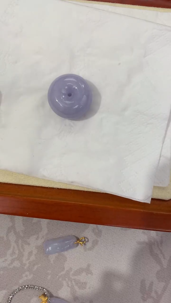 翡翠未镶嵌颈饰天然缅甸a货翡翠