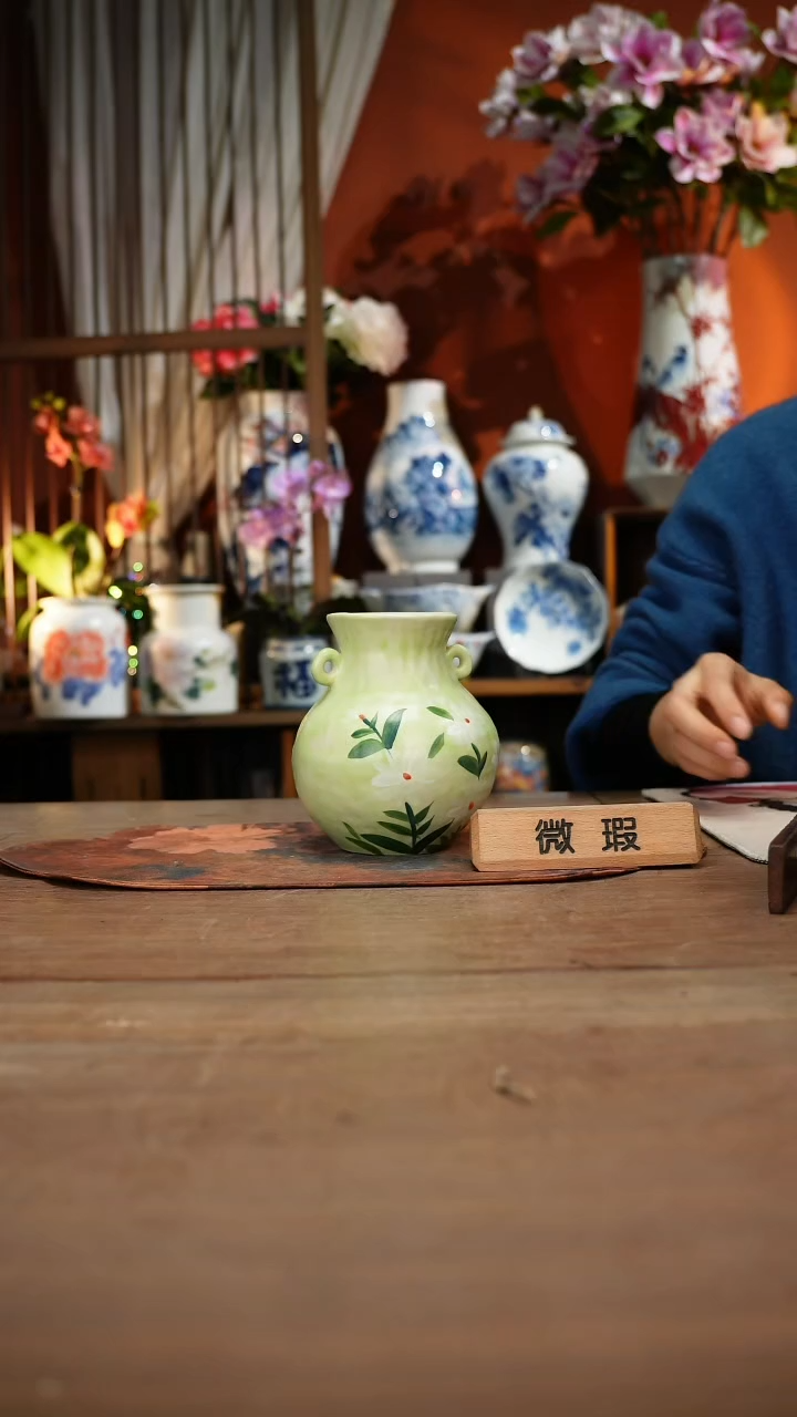 当代高温釉下彩手绘陶瓷餐具