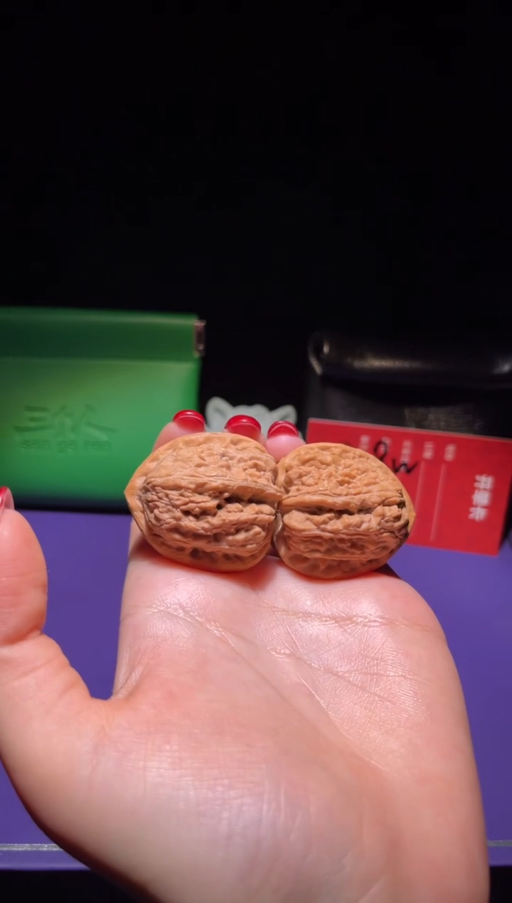 把件文玩核桃23号赤龙鸡心
